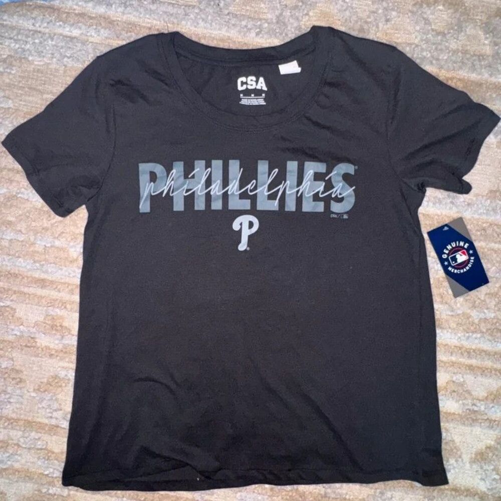 MLB Philadelphia Phillies Black Graphic T-Shirt NWT Womens Size M